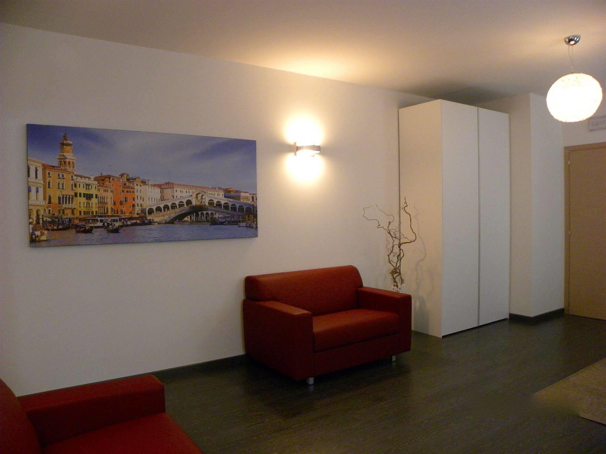 מסטרה Venice Apartments Dante מראה חיצוני תמונה